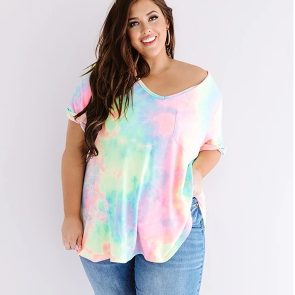 Boutique Tops - SALE! New Plus Size Tie Dye Casual Pocket T-Shirr